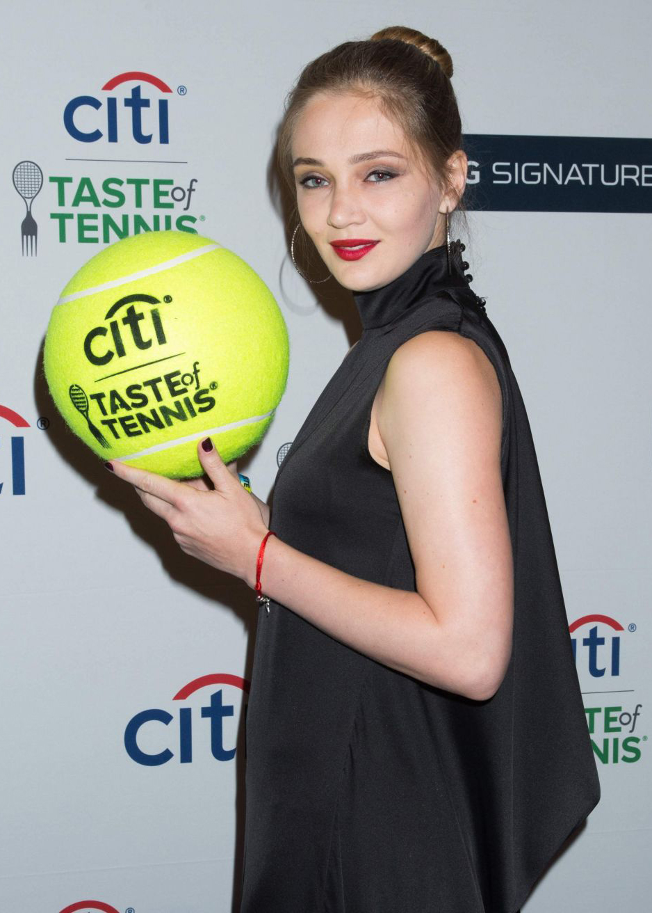 Erkaklarga siyayotgan ayollarning porno videolari